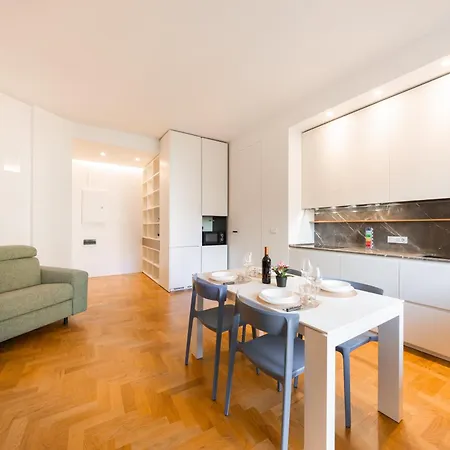 Art Luxury In The Heart Of